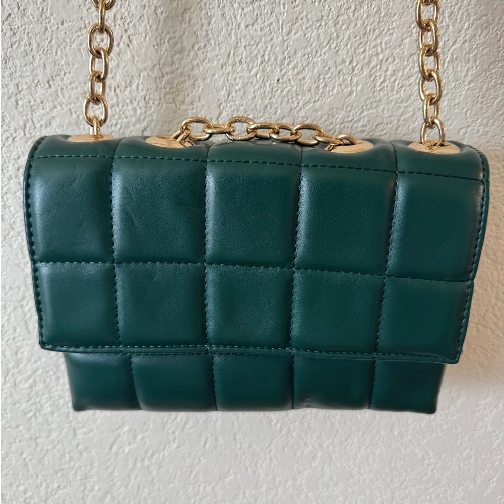 Urban Expressions Green Quilted Crossbody Purse